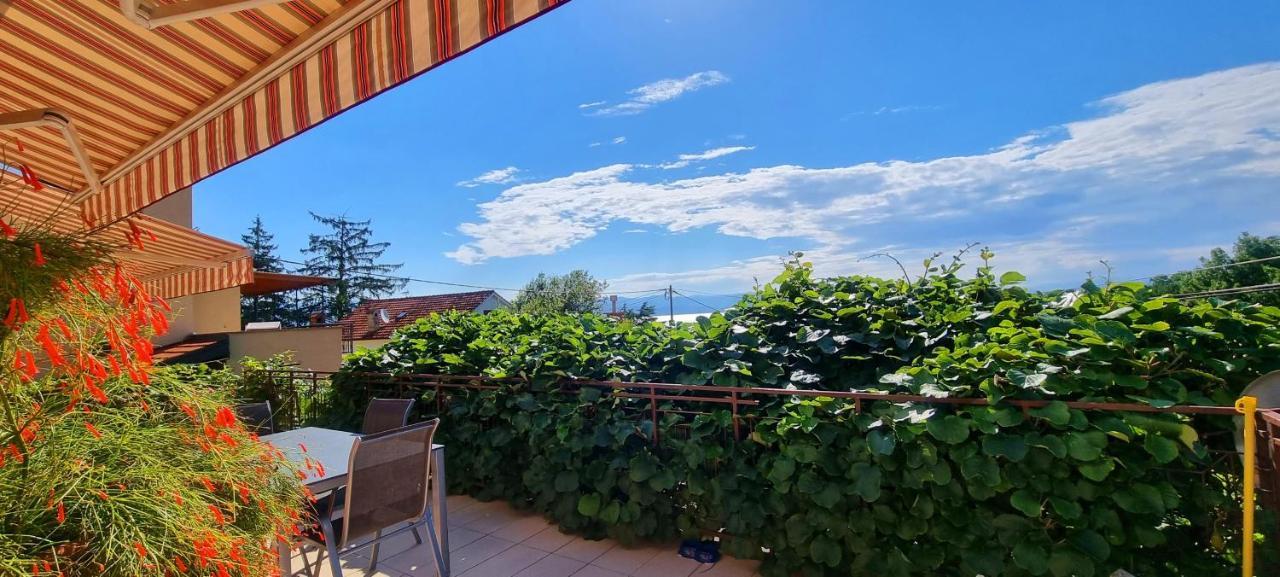 Apartments Skorup Ічичі Екстер'єр фото